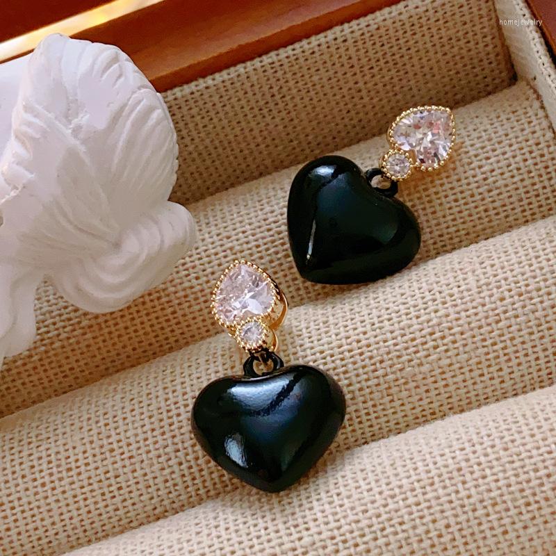 Dangle Earrings French Retro Luxury Black Zircon Love Stud Women's Simple Chic Girl Cool Fashion Jewelry
Dangle Earrings French Retro Luxury Black Zircon Love Stud Women's Simple Chic Girl Cool Fashion Jewelry