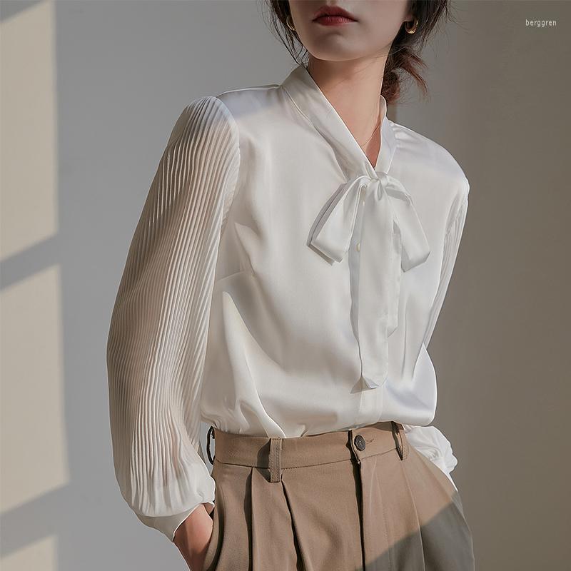Women' Blouses Bubble Sleeve French Top White Shirt Female Autumn Long Blusas Mujer De Moda 2022 Elegant Button Bow Chiffon Blouse 2319
Women' Blouses Bubble Sleeve French Top White Shirt Female Autumn Long Blusas Mujer De Moda 2022 Elegant Button Bow Chiffon Blouse 2319