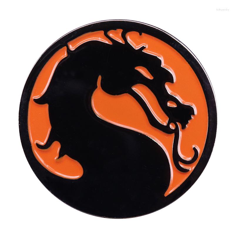 Brooches Mortal Kombat Logo Enamel Pin Dragon Brooch Panic Park Badge Arcade Fighting Game Jewelry
Brooches Mortal Kombat Logo Enamel Pin Dragon Brooch Panic Park Badge Arcade Fighting Game Jewelry