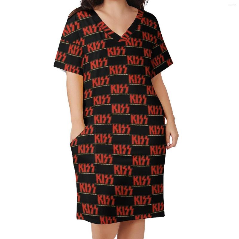 Plus Size Dresses Kiss Band Logo Casual Dress Female Fan Art Cute Holiday V Neck Street Fashion Pattern 5XL, Style-4
Plus Size Dresses Kiss Band Logo Casual Dress Female Fan Art Cute Holiday V Neck Street Fashion Pattern 5XL, Style-4