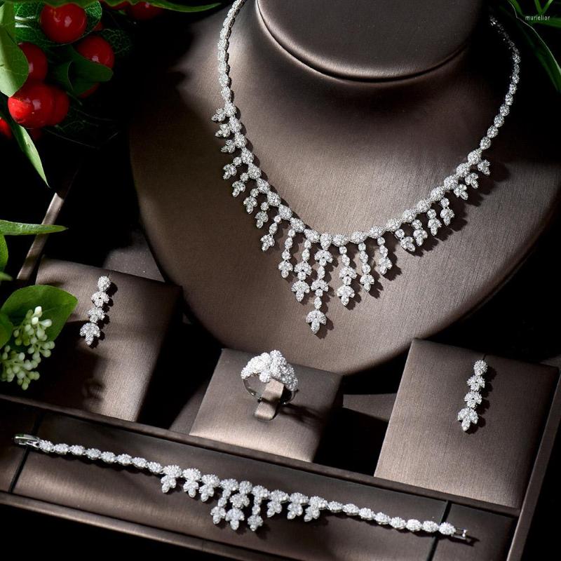 Necklace Earrings Set HIBRIDE Fashion Jewelry For Girls Attractive Wedding Bridal Pendent Sets With Sparkling Crystal Zirconias N-1336, Picture shown
Necklace Earrings Set HIBRIDE Fashion Jewelry For Girls Attractive Wedding Bridal Pendent Sets With Sparkling Crystal Zirconias N-1336, Picture shown
