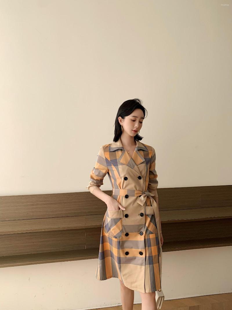 Women's Trench Coats 2022 Check Cotton Plaid Shirt Tie-waist Dress Outerwear, Khaki
Women's Trench Coats 2022 Check Cotton Plaid Shirt Tie-waist Dress Outerwear, Khaki