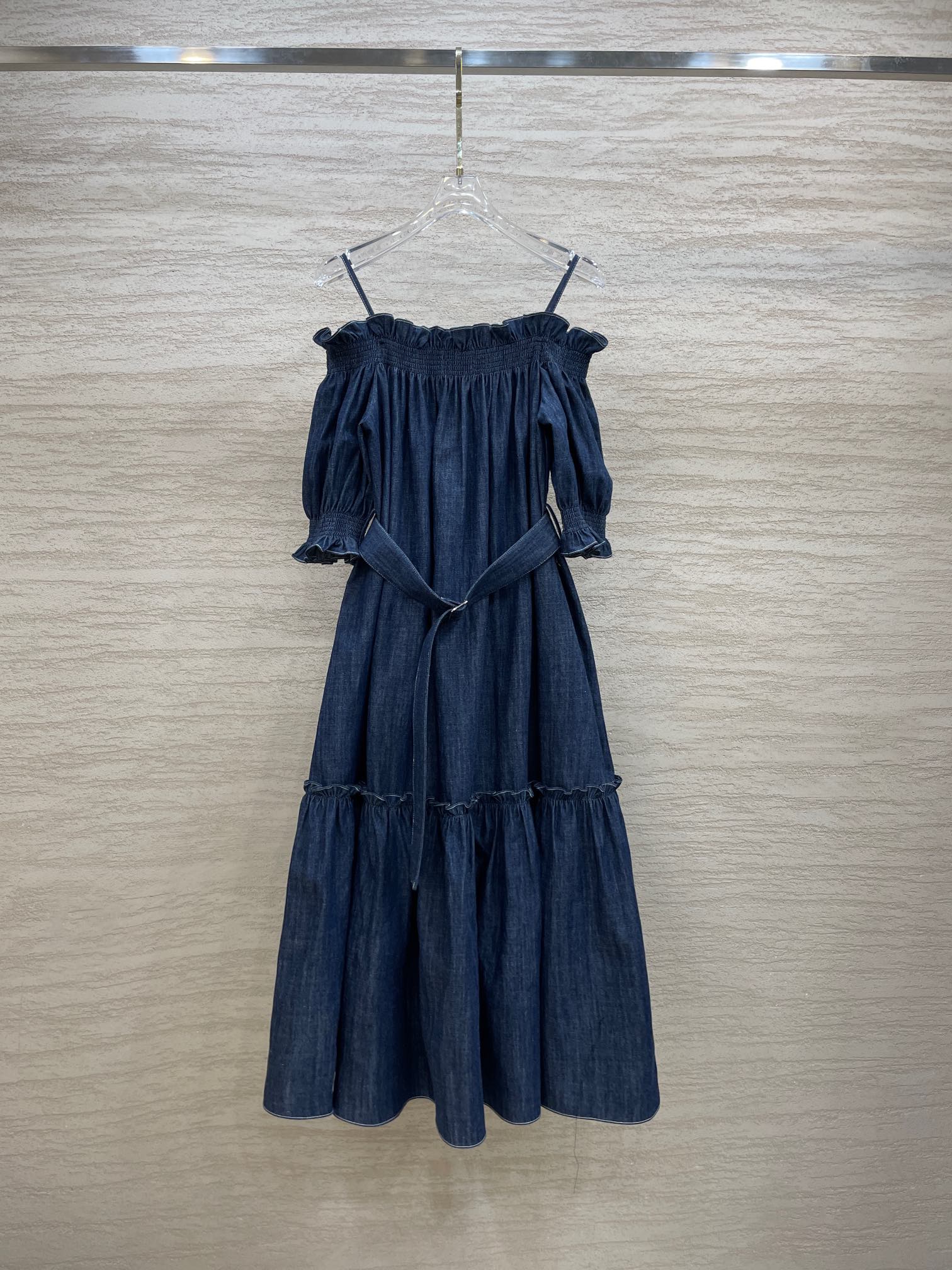 Casual Dresses Luxury Designer Designs Denim Heavy Work Collar Off Shoulder Dress, Multi
Casual Dresses Luxury Designer Designs Denim Heavy Work Collar Off Shoulder Dress, Multi