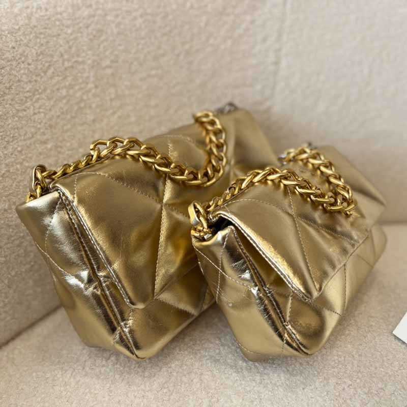 Womens Flap Crossbody Digner Golden Sheep Classic Handbags Gold-Tone Metal Thick Handheld Chains Mini Bags Shoulder
Womens Flap Crossbody Digner Golden Sheep Classic Handbags Gold-Tone Metal Thick Handheld Chains Mini Bags Shoulder