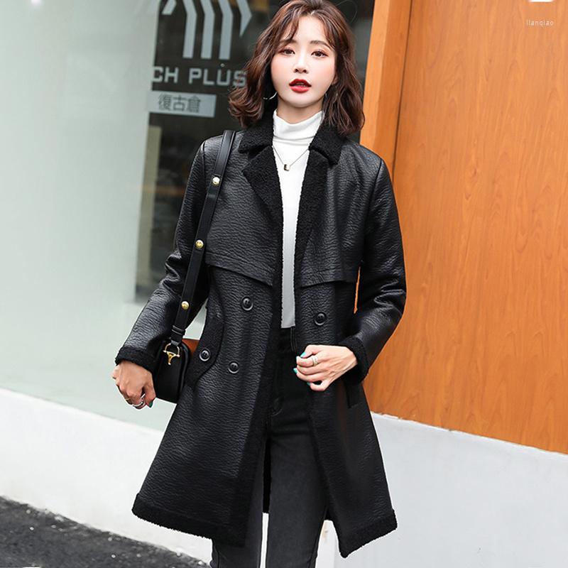 Women's Leather Women's Winter Sheepskin Windbreaker High-quality Medium Long Lapel Suit Double Breasted Slim Jacket, Black 
Women's Leather Women's Winter Sheepskin Windbreaker High-quality Medium Long Lapel Suit Double Breasted Slim Jacket, Black