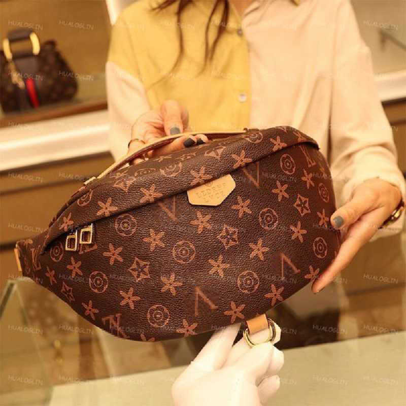 Top Brand Waist Bags Women Leather BUMBAG Shoulder Bags Cross Body Lady Handbag Fashion Messenger Bag Brown Bum Fanny Pack vuttons Tote, Have dustbag
Top Brand Waist Bags Women Leather BUMBAG Shoulder Bags Cross Body Lady Handbag Fashion Messenger Bag Brown Bum Fanny Pack vuttons Tote, Have dustbag
