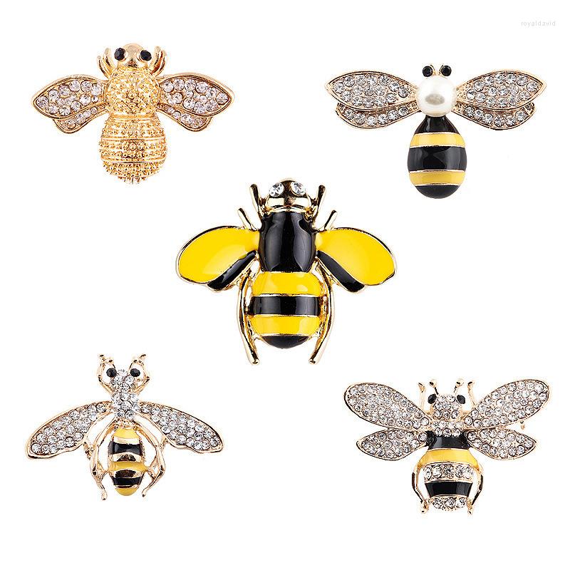 Brooches Exquisite Fashion Mini Cute Little Bee Wasp Insect Brooch Pin Women's Accessories
Brooches Exquisite Fashion Mini Cute Little Bee Wasp Insect Brooch Pin Women's Accessories