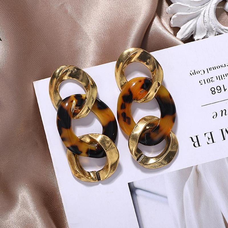 Dangle Earrings Fashion Simple Alloy Plate Stitching Kpop Retro Wild Women Temperament Trend Jewelry Wholesale
Dangle Earrings Fashion Simple Alloy Plate Stitching Kpop Retro Wild Women Temperament Trend Jewelry Wholesale