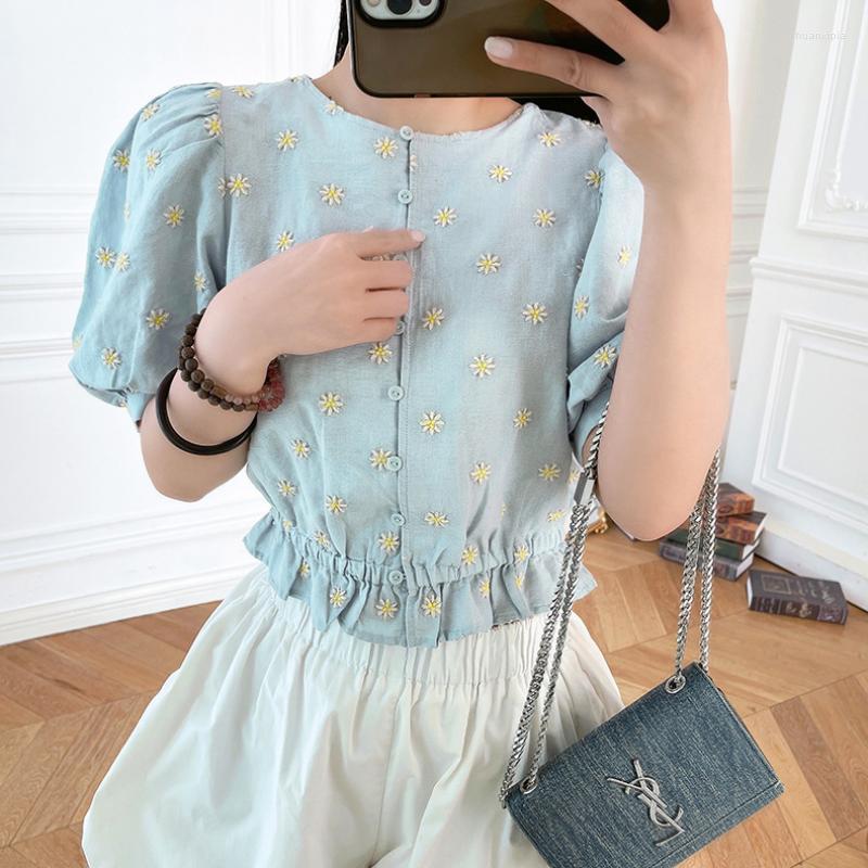 Women' Blouses 2022 Fashion Summer Women French Blue Shirt Top Cotton Floret Embroidery Chic Design Short Sleeve Single Breasted
Women' Blouses 2022 Fashion Summer Women French Blue Shirt Top Cotton Floret Embroidery Chic Design Short Sleeve Single Breasted