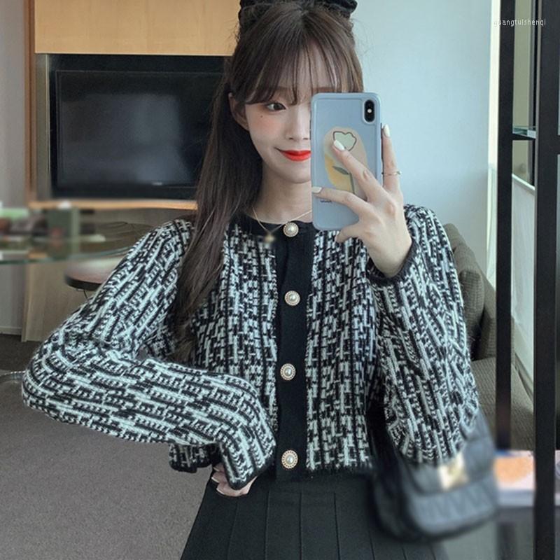 Women's Knits Knitted Short Cardigan Women Korean Sweater Autumn Long Sleeve O Neck Tops Gentle Jacket, Green
Women's Knits Knitted Short Cardigan Women Korean Sweater Autumn Long Sleeve O Neck Tops Gentle Jacket, Green