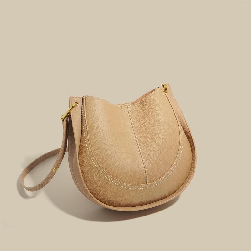 Evening Bags Fashion Semicircle Female Shoulder 2022 Luxury Designer Saddle Crossbody Bag For Women High Quality Girls Messenger, Beige
Evening Bags Fashion Semicircle Female Shoulder 2022 Luxury Designer Saddle Crossbody Bag For Women High Quality Girls Messenger, Beige