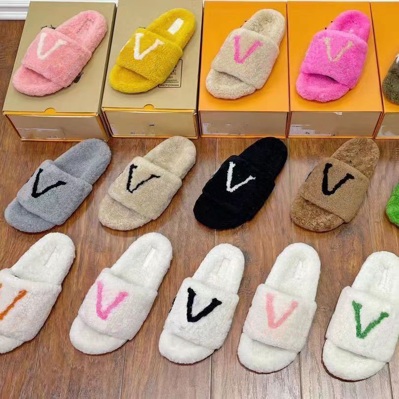 Women Home Shoes Wool Slippers Autumn Winter Slides Designer Furry Sandal Soft Comfortable Warm Sandals VSANDALS1A3R5D
Women Home Shoes Wool Slippers Autumn Winter Slides Designer Furry Sandal Soft Comfortable Warm Sandals VSANDALS1A3R5D