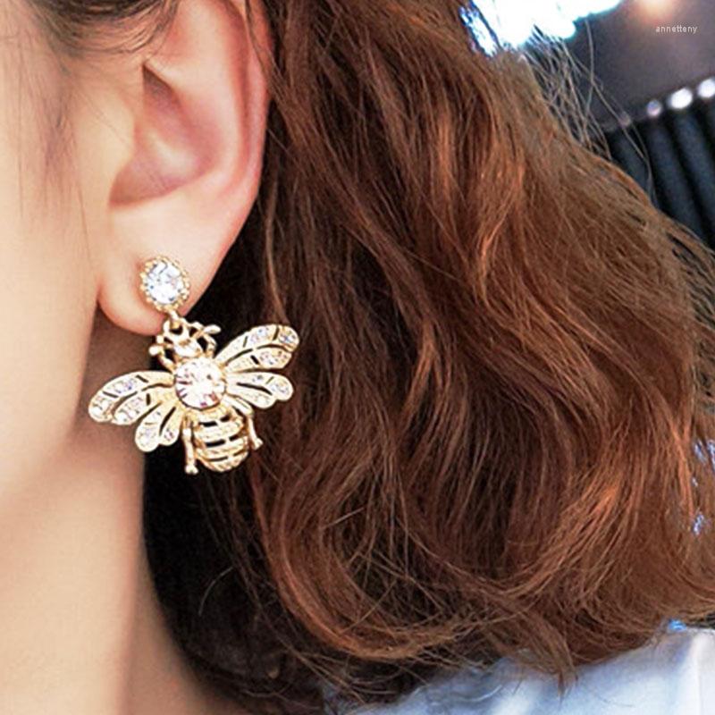 Dangle Earrings HUAMI Korean Fashion Exquisite Honey Bee Women Temperament Elegant Ladie Jewelry Small Boucle Oreille Femme
Dangle Earrings HUAMI Korean Fashion Exquisite Honey Bee Women Temperament Elegant Ladie Jewelry Small Boucle Oreille Femme