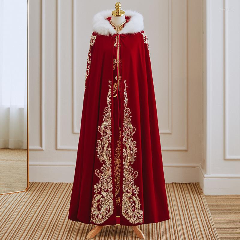 Ethnic Clothing Winter Bride Red Sequins Beading Embroidery Shawl Coat Long Warm Wedding Capes Thick Hooded Cloak Floor Length Wrap
Ethnic Clothing Winter Bride Red Sequins Beading Embroidery Shawl Coat Long Warm Wedding Capes Thick Hooded Cloak Floor Length Wrap