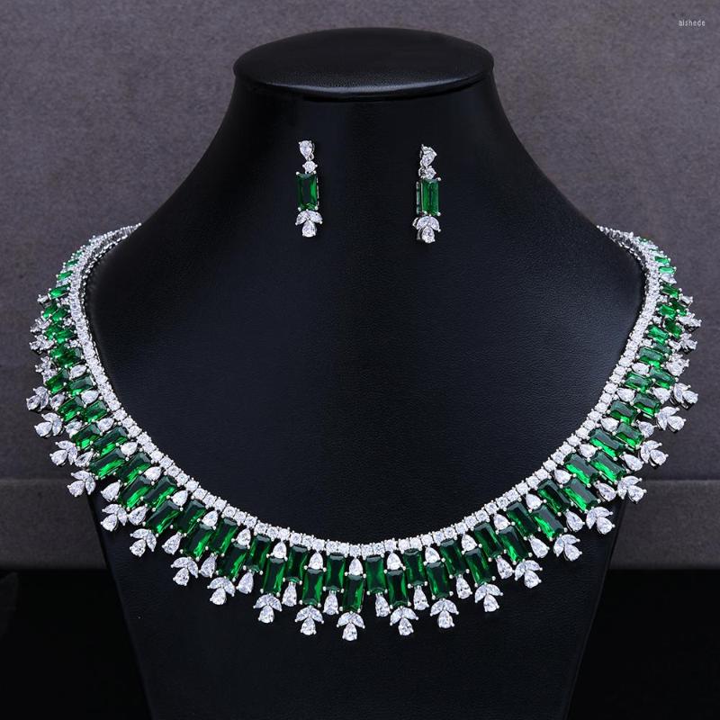 Necklace Earrings Set SisCathy Elegant Bridal Wedding Rhinestone Clear CZ Pendant Full Crystal Silver Plated & Jewelry 2022, Picture shown
Necklace Earrings Set SisCathy Elegant Bridal Wedding Rhinestone Clear CZ Pendant Full Crystal Silver Plated & Jewelry 2022, Picture shown