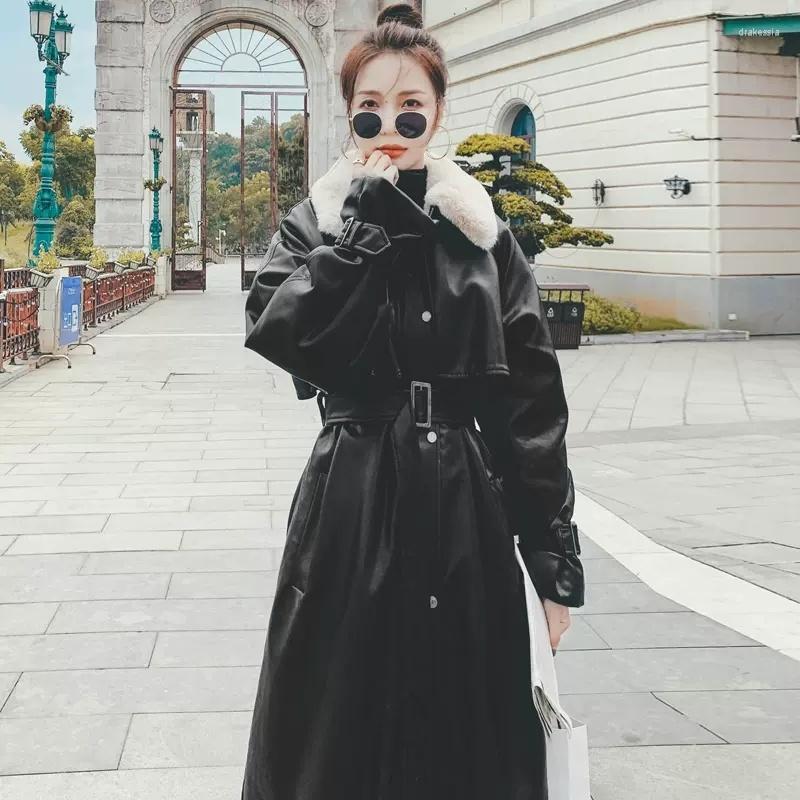 Women' Leather Winter PU Parkas 2023 Women Fashion Chic Over The Knee Cotton Padded Jacket Imitation Fur Liner Warm Coat Y3169, Black
Women' Leather Winter PU Parkas 2023 Women Fashion Chic Over The Knee Cotton Padded Jacket Imitation Fur Liner Warm Coat Y3169, Black