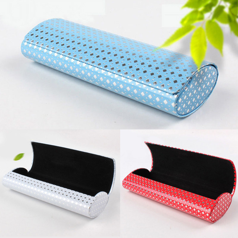 Sunglasses Cases Rhombus Glasses Case Magnetic Closed Oval Box Handmade Leather Storage Hard Eyewear Protection Container 221119
Sunglasses Cases Rhombus Glasses Case Magnetic Closed Oval Box Handmade Leather Storage Hard Eyewear Protection Container 221119