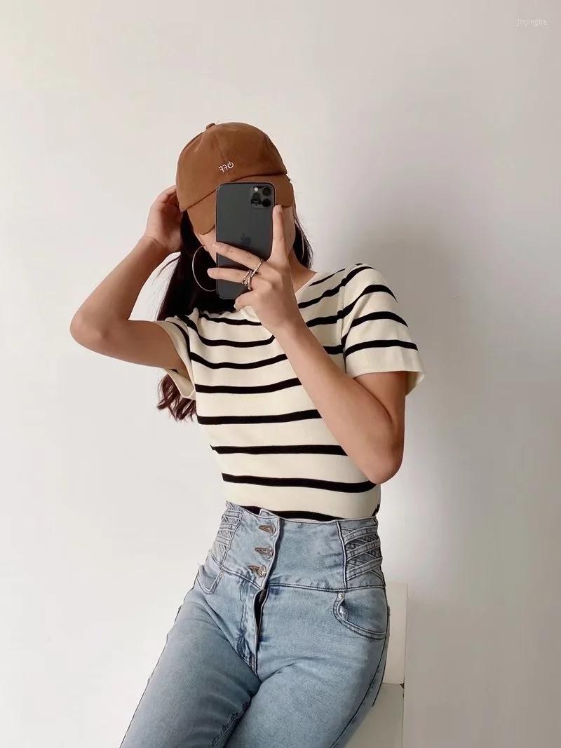 Women' T Shirts Jenny&Dave 2022 England Style Summer Women High Street Vintage O-neck Crop Tops Knitted Stripe Sexy Short, Black
Women' T Shirts Jenny&Dave 2022 England Style Summer Women High Street Vintage O-neck Crop Tops Knitted Stripe Sexy Short, Black
