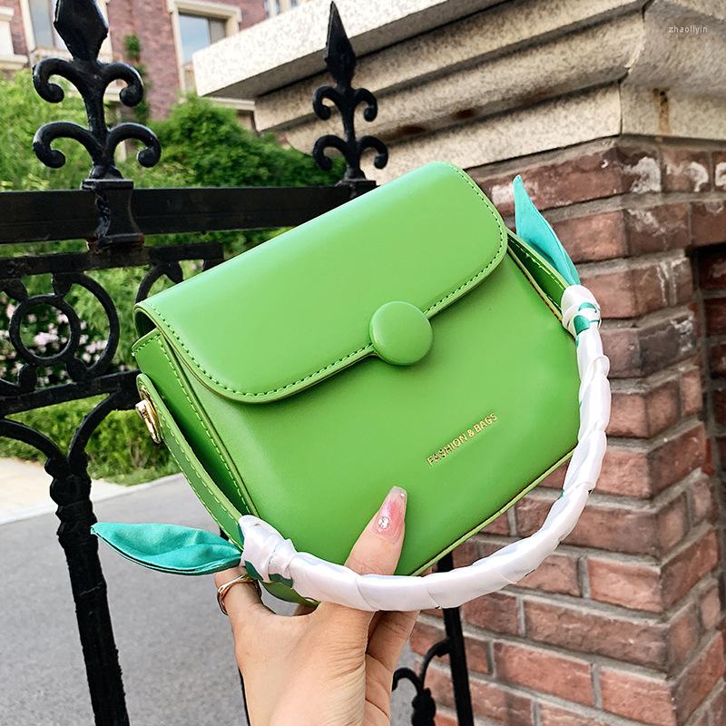 Evening Bags 2022 High-quality Texture Messenger Bag Fashion Luxury Simple Explosion Portable Small Square Women's Summer, Beige
Evening Bags 2022 High-quality Texture Messenger Bag Fashion Luxury Simple Explosion Portable Small Square Women's Summer, Beige
