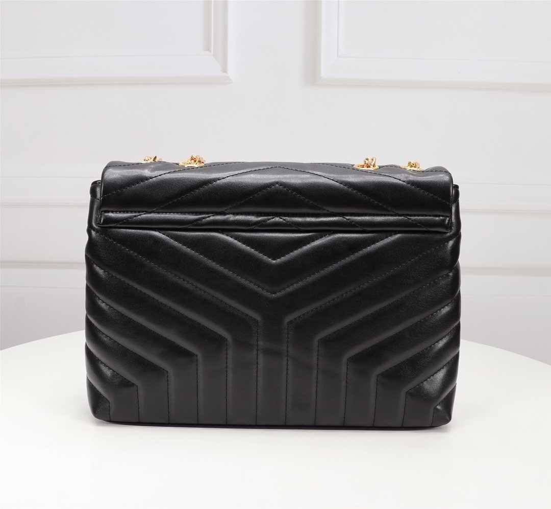 Evening Design LOULOU FASHION WOMEN luxurys designers bags real leather Handbags messenger crossbody chain shoulder bag Totes Wallet, Sheepskin gold chain
Evening Design LOULOU FASHION WOMEN luxurys designers bags real leather Handbags messenger crossbody chain shoulder bag Totes Wallet, Sheepskin gold chain