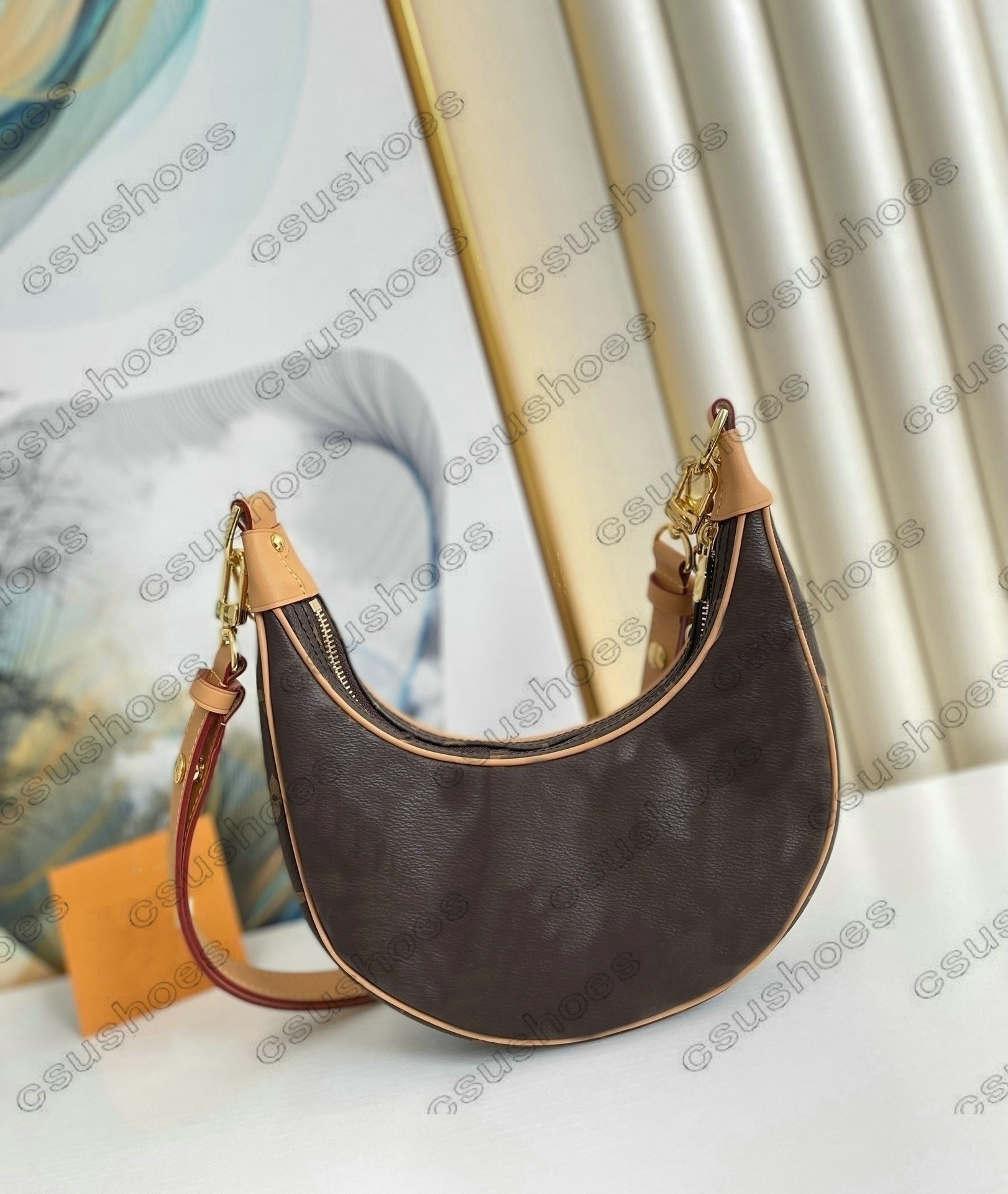 Classic LOOP Circle Half Moon Chains Bag M21752 M8109 23SS Cruise Spring Shows Monograms jacquard denim Designer CrossBody Womens Vintage Shoulder Bags Luxurys, Customize
Classic LOOP Circle Half Moon Chains Bag M21752 M8109 23SS Cruise Spring Shows Monograms jacquard denim Designer CrossBody Womens Vintage Shoulder Bags Luxurys, Customize