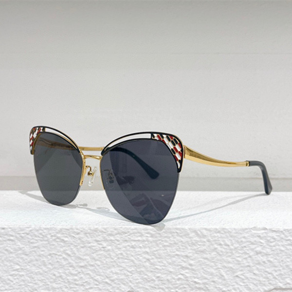 Summer Sunglasses For Men and Women style 6161 Anti-Ultraviolet Retro Plate Full Frame fashion Eyeglasses Random Box
Summer Sunglasses For Men and Women style 6161 Anti-Ultraviolet Retro Plate Full Frame fashion Eyeglasses Random Box