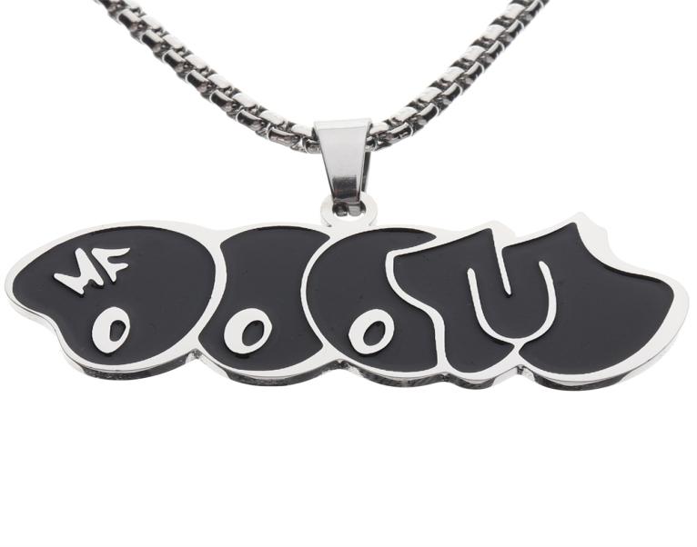 MF Doom Mm Black Tide Brand Pendant Necklace Men And Women HipHop Personality Couple Fashion AllMatch Jewelry Gift9613888
MF Doom Mm Black Tide Brand Pendant Necklace Men And Women HipHop Personality Couple Fashion AllMatch Jewelry Gift9613888