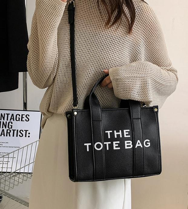 Tote Bag Lady Designer Bags Large Capacity Plain Crossbody Shoulder Bags Canvas Handbags Famous Women Coin Purse Casual Square PU Leather Wallets
Tote Bag Lady Designer Bags Large Capacity Plain Crossbody Shoulder Bags Canvas Handbags Famous Women Coin Purse Casual Square PU Leather Wallets