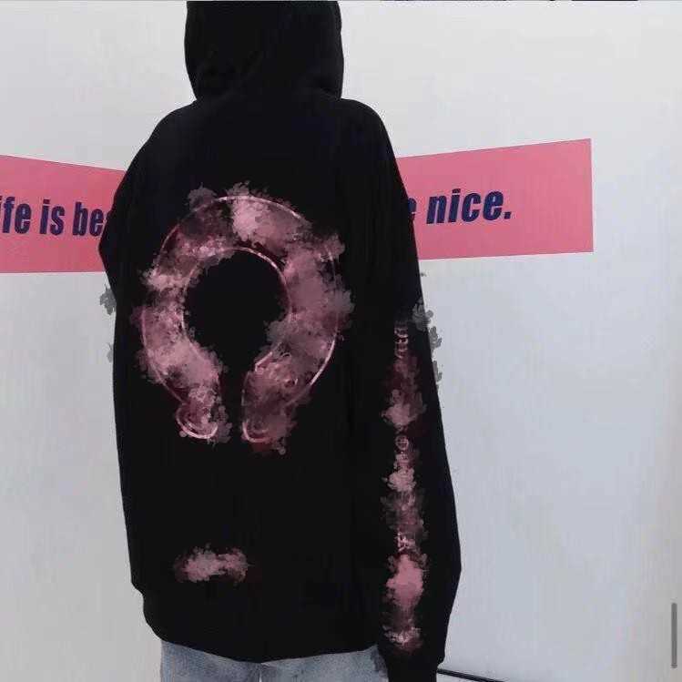 Hoodie fashion American luxury brand Ch cotton collection in autumn and winter, Blue logo hoodie
Hoodie fashion American luxury brand Ch cotton collection in autumn and winter, Blue logo hoodie