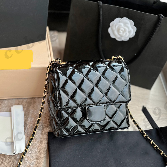 French Patent Leather Lambskin Designer Quilted Bags Womens Black Handbags Wallets Vintage Check Matelasse Metallic Turnbuckle Cross Body Coins Purse 19x17CM, Box
French Patent Leather Lambskin Designer Quilted Bags Womens Black Handbags Wallets Vintage Check Matelasse Metallic Turnbuckle Cross Body Coins Purse 19x17CM, Box