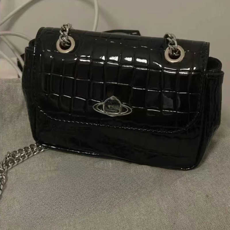 Vivi Designer Shoulder Bag Queen Totes Bags Fashion Crocodile Pattern Crossbody Flip Tote Bag Lady Purse Black Messenger Mini Clutch 15443
Vivi Designer Shoulder Bag Queen Totes Bags Fashion Crocodile Pattern Crossbody Flip Tote Bag Lady Purse Black Messenger Mini Clutch 15443