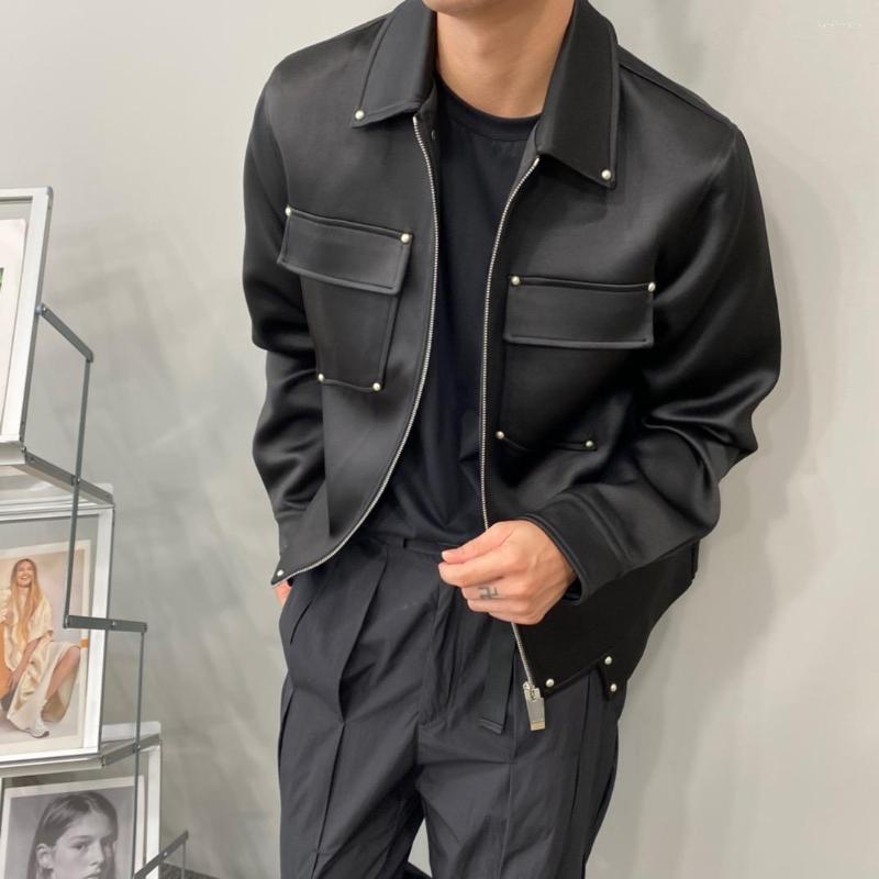 Men's Jackets Fall/Winter 2022 ALYX Riveted Workwear Pocket Lapel Zipper Long Sleeve Jacket Coat Slim Fashion WY684, Black
Men's Jackets Fall/Winter 2022 ALYX Riveted Workwear Pocket Lapel Zipper Long Sleeve Jacket Coat Slim Fashion WY684, Black