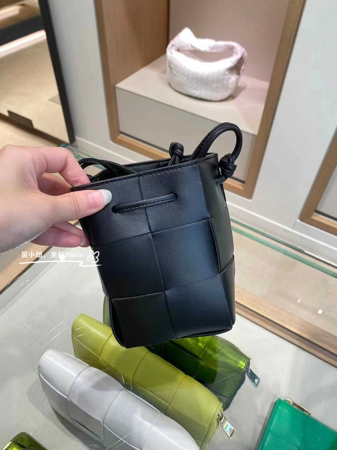 Designer Bags Bottegas Bag Woven Venetas Luxury Handbag Mini Woven Bucket Bag Drawstring One Shoulder Diagonal Cross Vegetable Basket, Black8
Designer Bags Bottegas Bag Woven Venetas Luxury Handbag Mini Woven Bucket Bag Drawstring One Shoulder Diagonal Cross Vegetable Basket, Black8