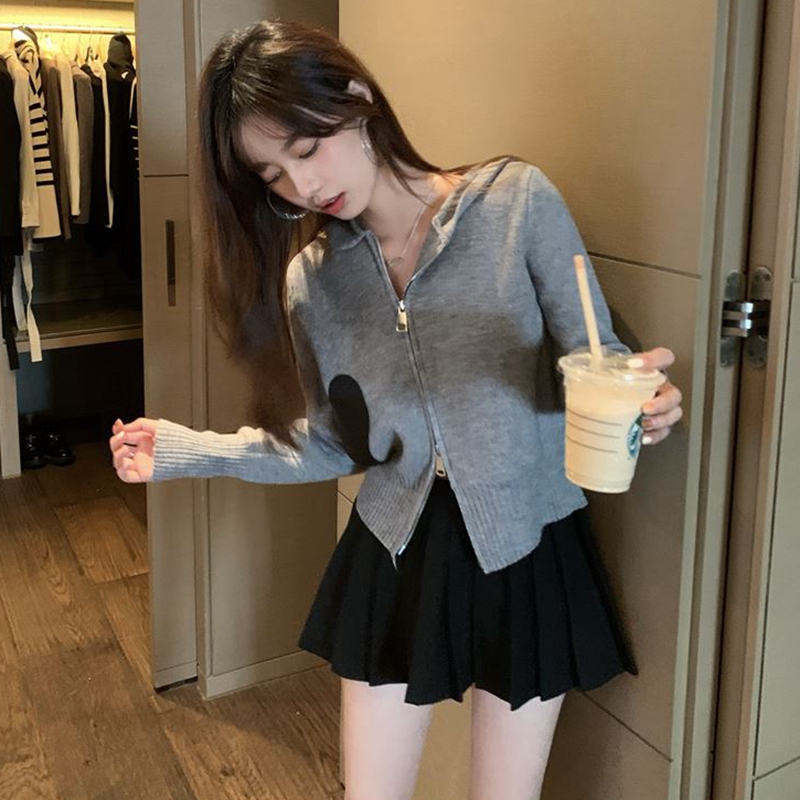 Womens hooded love heart appliqued zipper front fly knitted short sweater cardigan coat SML