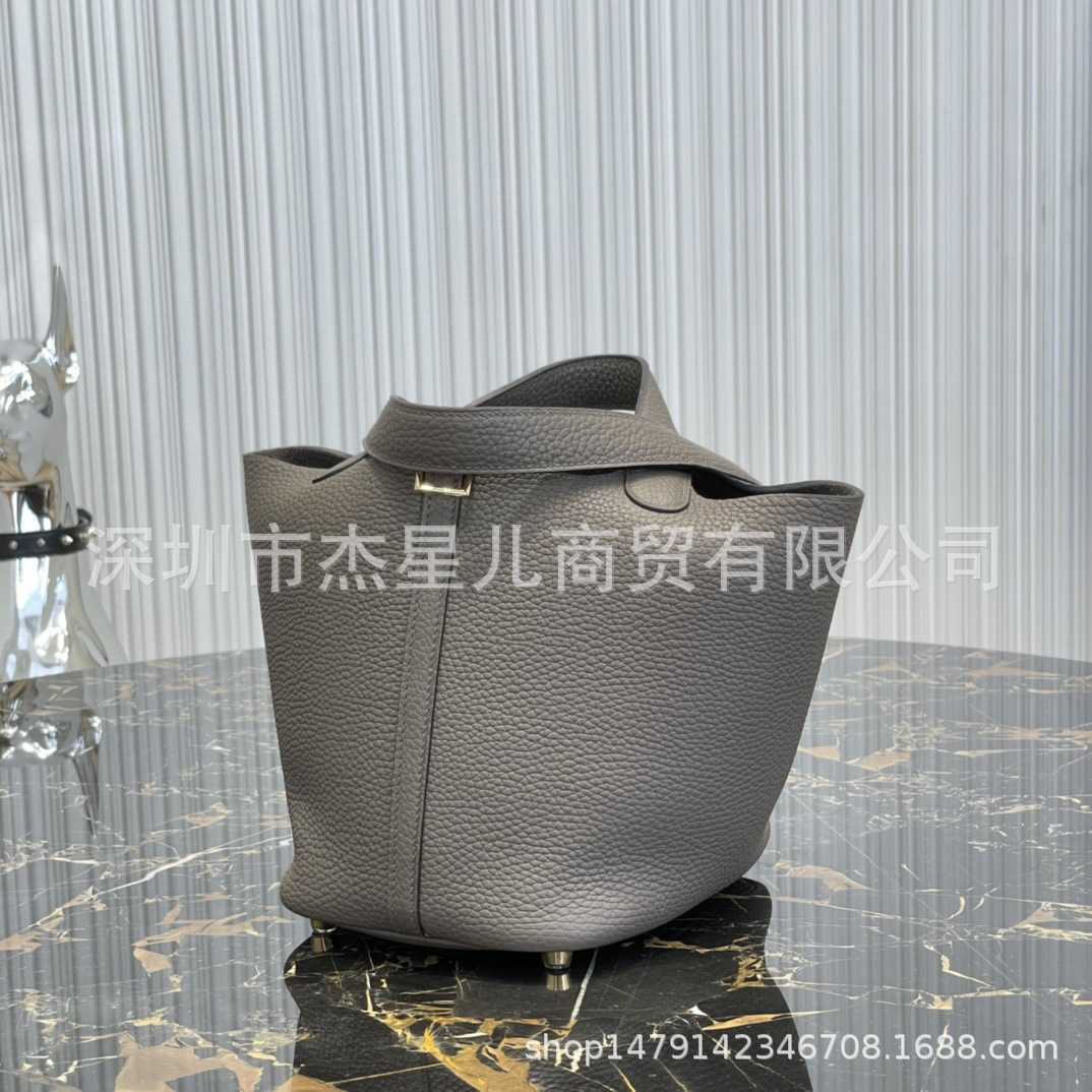 Handbags Luxury Designer Birk Genuine Leather Cons Original Handmade Family Fully Hand Sewed Wax Thread Vegetable Basket Jp15, Dark gray
Handbags Luxury Designer Birk Genuine Leather Cons Original Handmade Family Fully Hand Sewed Wax Thread Vegetable Basket Jp15, Dark gray