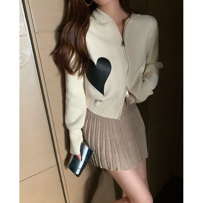 Womens hooded love heart appliqued zipper front fly knitted short sweater cardigan coat SML