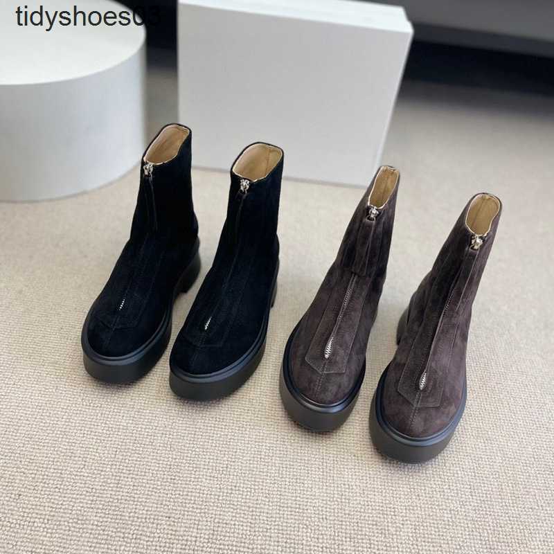 Shoes Dress Wen's The Row Women Designers Rois Original Martin Boots Women's Front Zipper Chelsea Boots Thick soled Boots Size 34-39 KQ9E, Black
Shoes Dress Wen's The Row Women Designers Rois Original Martin Boots Women's Front Zipper Chelsea Boots Thick soled Boots Size 34-39 KQ9E, Black
