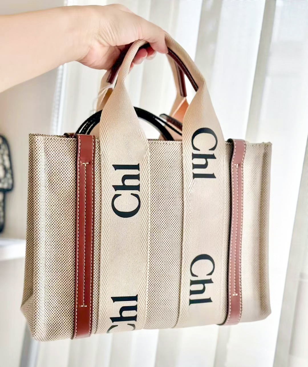 Tote WOODY Luxurys handbag large beach canvas Shopping Clutch Bags Shoulder Designers Womens Crossbody Wallet fashion famous outdoor basket luggage city pochette, Carton
Tote WOODY Luxurys handbag large beach canvas Shopping Clutch Bags Shoulder Designers Womens Crossbody Wallet fashion famous outdoor basket luggage city pochette, Carton