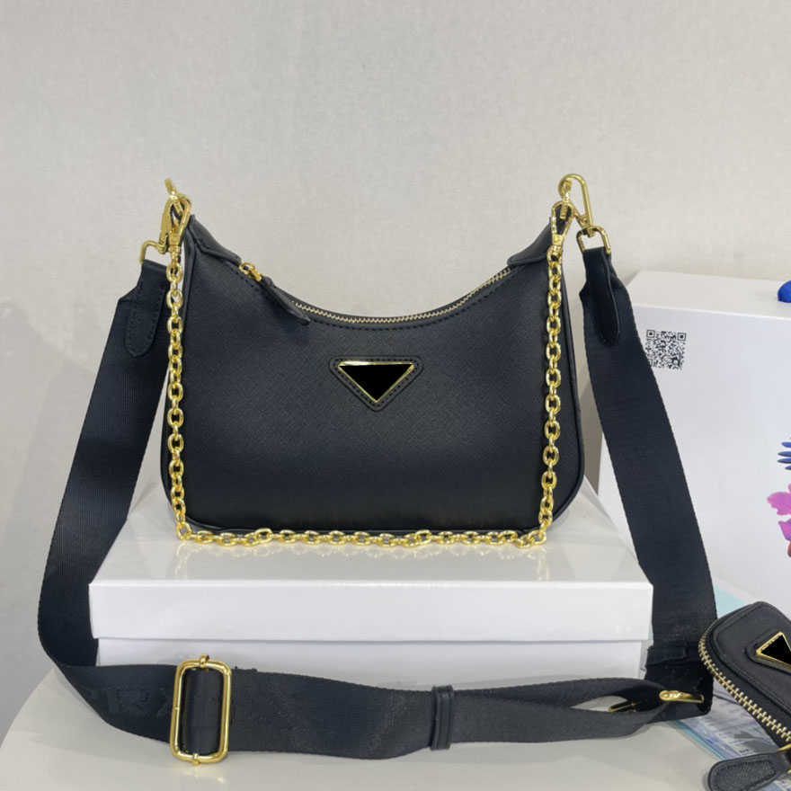 Sell 3 high quality women's luxury handbags famous brand tramp Lady crossbody bag aisle handbags fashionable and versatile, Black gold chain
Sell 3 high quality women's luxury handbags famous brand tramp Lady crossbody bag aisle handbags fashionable and versatile, Black gold chain