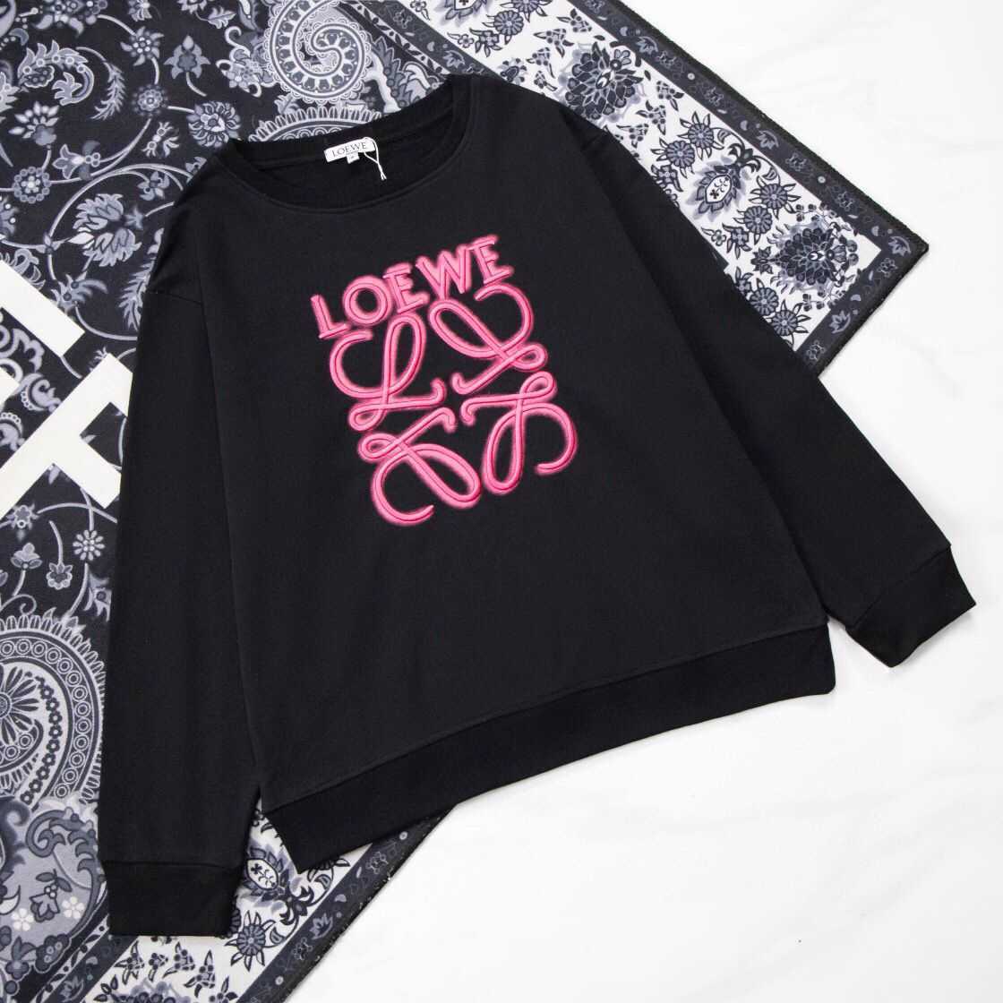 Lovers Designer Hoodies Lovewee Sweatshirts Sweater Printing Letter Autumn Winter 22 Style for Women Embroidery Letters Classic Round Neck Pullover 0TLR, Black
Lovers Designer Hoodies Lovewee Sweatshirts Sweater Printing Letter Autumn Winter 22 Style for Women Embroidery Letters Classic Round Neck Pullover 0TLR, Black