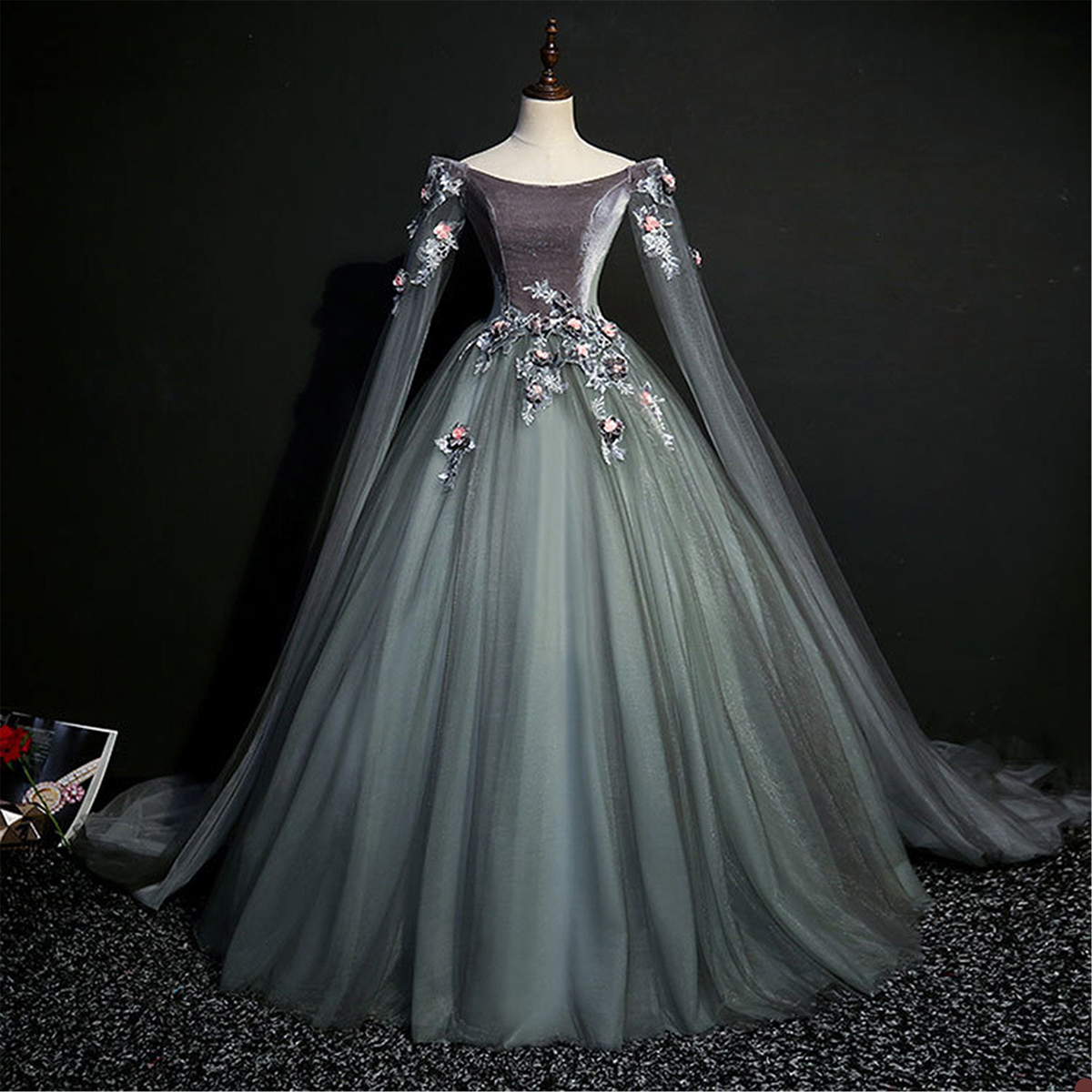 Elegant Prom Dresses A-Line Bateau Long Net Sleeves 3D Flower Applicant Lace Up Applicant Stain Floor Length Layered Custom Made Plus Size Princess Ro