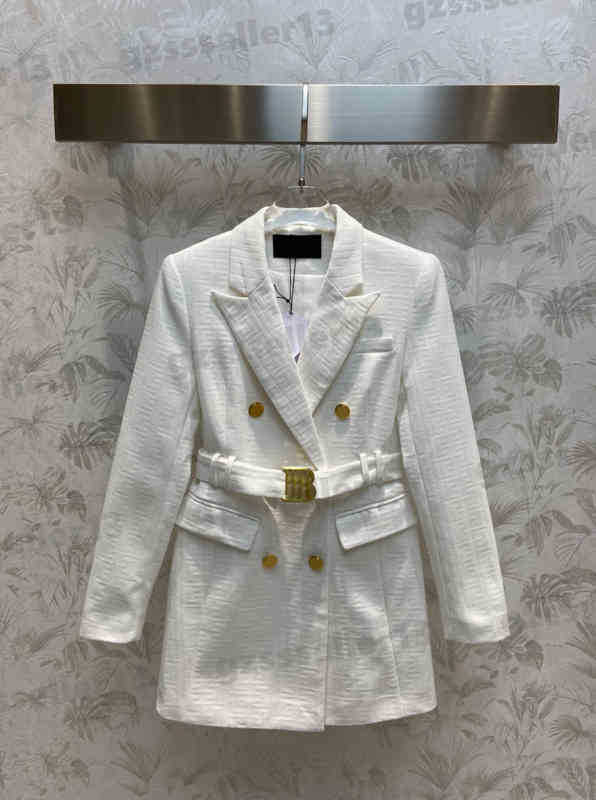 Designer Trench Coats Women Classic Pattern Jacquard Denim Jacket Fashion High Quality Lapel Blazer Autumn And Winter Double Breasted Belted Coat 0912, 11
Designer Trench Coats Women Classic Pattern Jacquard Denim Jacket Fashion High Quality Lapel Blazer Autumn And Winter Double Breasted Belted Coat 0912, 11