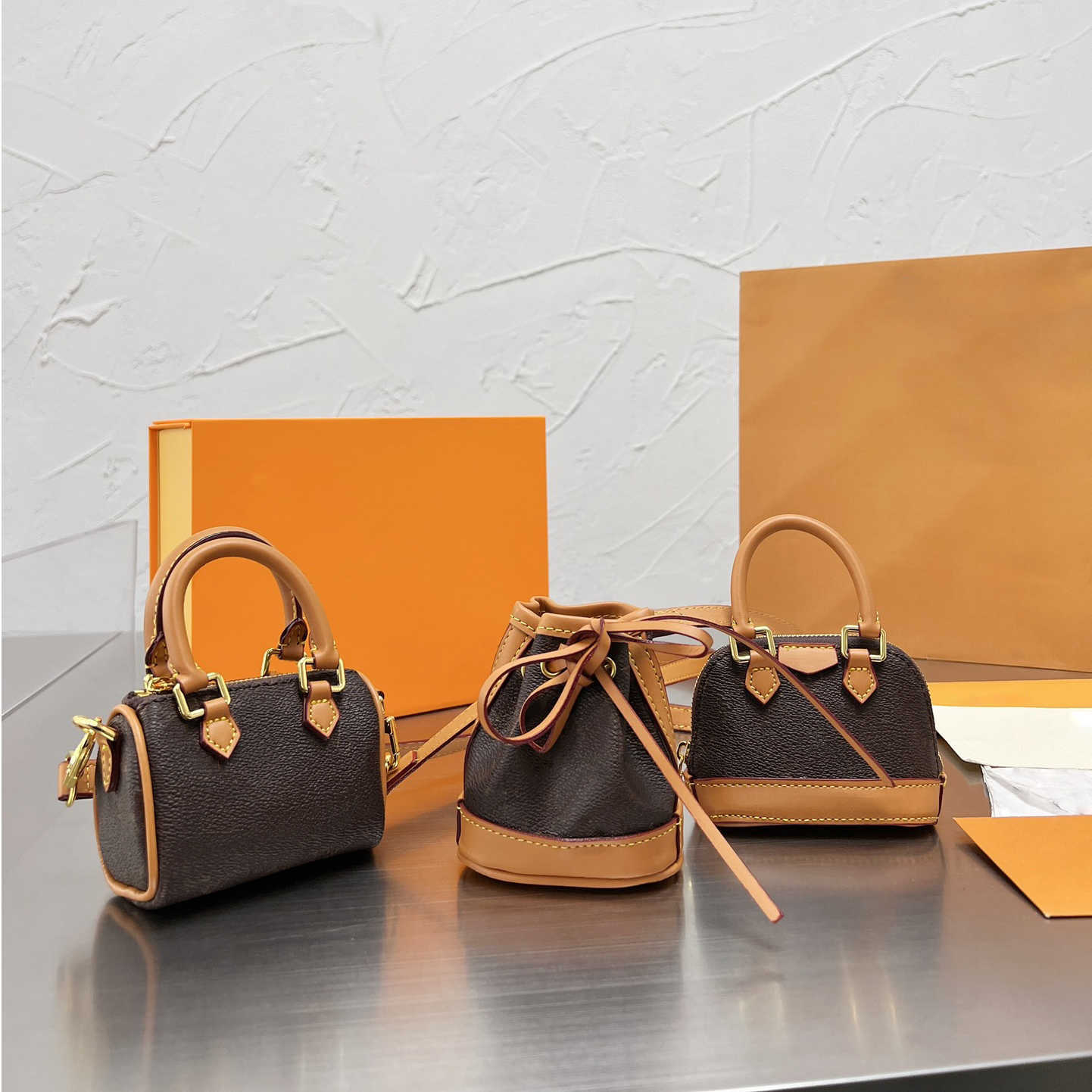letter Lady MINI Lvity Wallets Shoulder Bags Famous Designer Locked three-piece set Cross Body Practical Casual Light Hasp Flap Women Interior, Brown
letter Lady MINI Lvity Wallets Shoulder Bags Famous Designer Locked three-piece set Cross Body Practical Casual Light Hasp Flap Women Interior, Brown