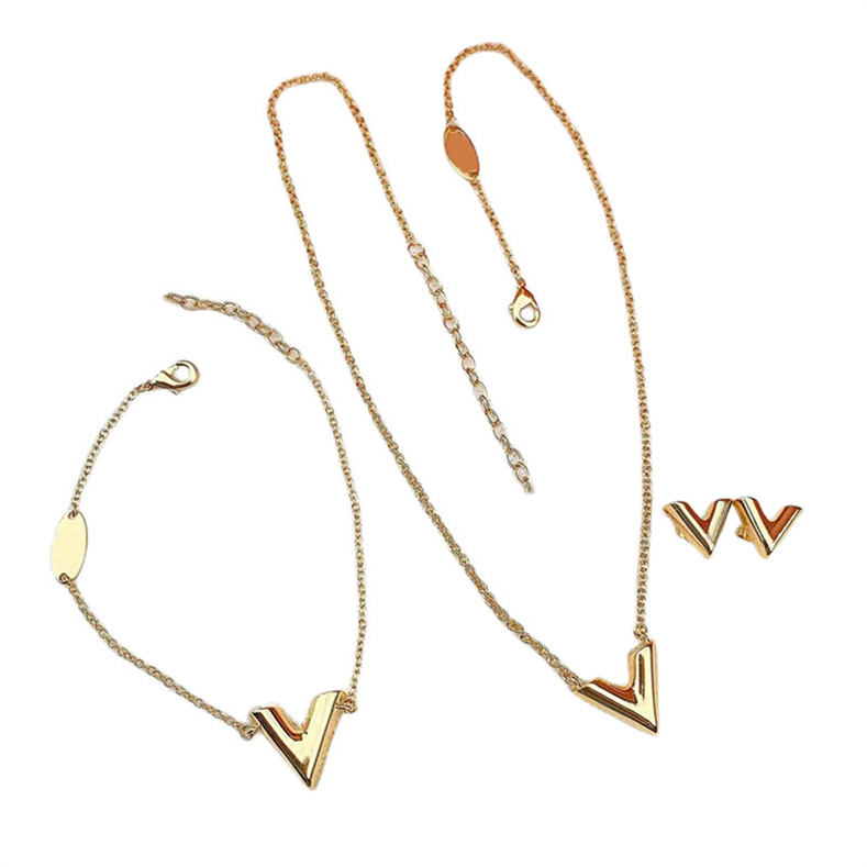 Fashion Vintage Jewelry Designer Necklaces Pendants Stainless Steel Charm Bracelets For Women&girl Valentine's Day Christmas Engagement Luxury Fine Gifts
Fashion Vintage Jewelry Designer Necklaces Pendants Stainless Steel Charm Bracelets For Women&girl Valentine's Day Christmas Engagement Luxury Fine Gifts