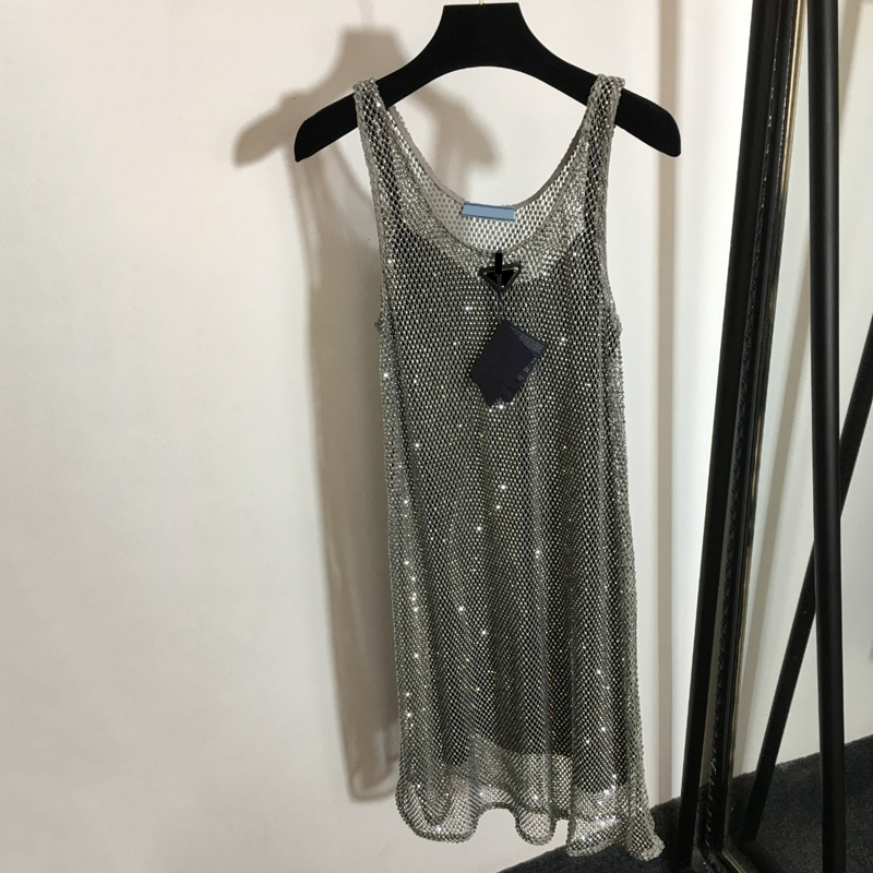 Shiny Rhinestone Mesh Vest Dresses With Base Skirt Designer Ladies Party Night Club Silver Dress
Shiny Rhinestone Mesh Vest Dresses With Base Skirt Designer Ladies Party Night Club Silver Dress