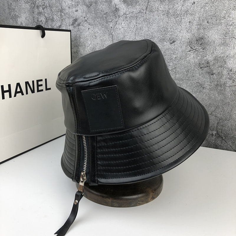 Wide Brim Hats Bucket Panama Fisherman s Hat Female Japanese Autumn Winter Cap Zipper PU Leather Black Male Spring Shading Caps Kpop Style 221122
Wide Brim Hats Bucket Panama Fisherman s Hat Female Japanese Autumn Winter Cap Zipper PU Leather Black Male Spring Shading Caps Kpop Style 221122