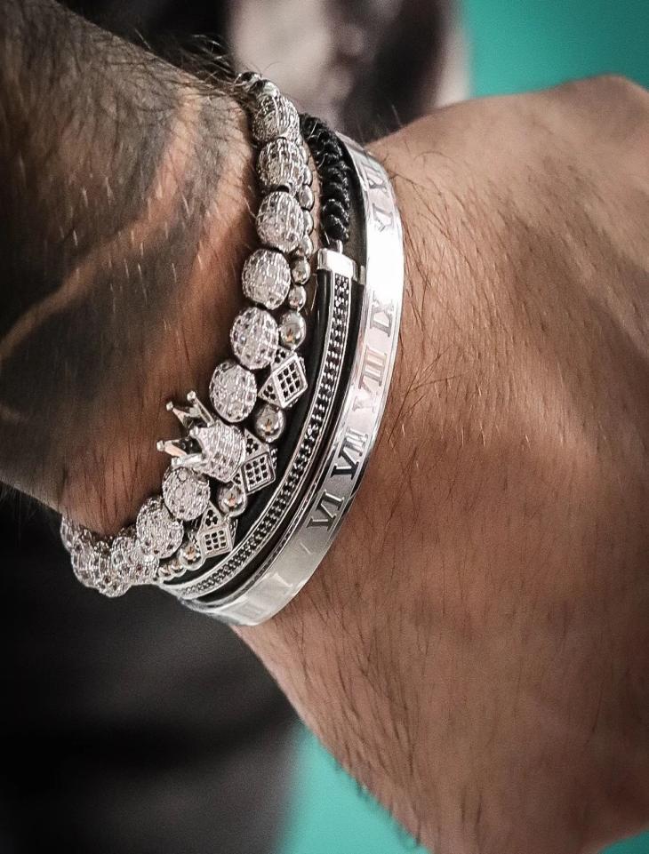 4pcsset Fashion Luxury Design Jewelry Women Men cuff bangle bracelet Mes Bracelets set7922262
4pcsset Fashion Luxury Design Jewelry Women Men cuff bangle bracelet Mes Bracelets set7922262