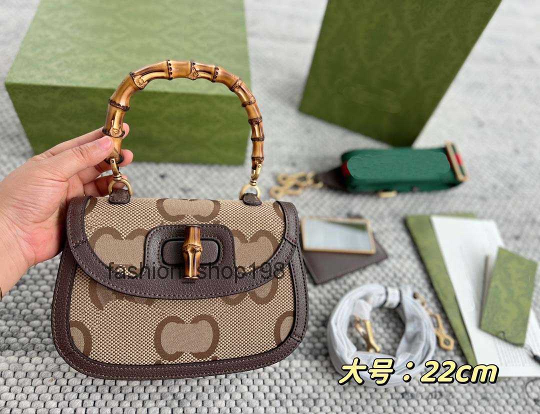 Luxury Women Designers Handbags with Bamboo Bags Vintage Totes Small Top Handle Bag Lady Top-quality Tote New Fashion Crossbody Shouler Purses 2023, Color 2
Luxury Women Designers Handbags with Bamboo Bags Vintage Totes Small Top Handle Bag Lady Top-quality Tote New Fashion Crossbody Shouler Purses 2023, Color 2