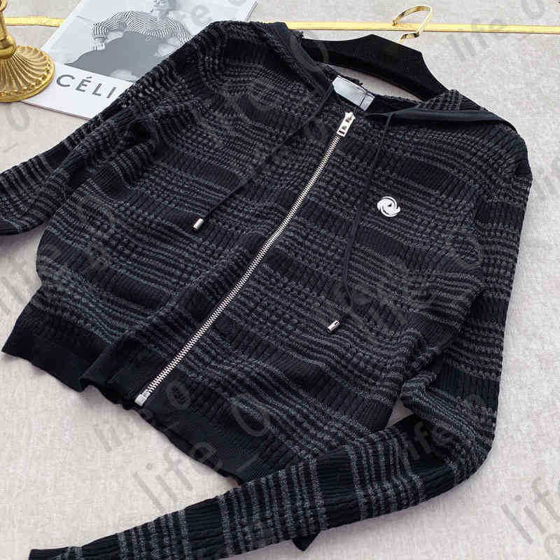 Designer tops Women Knits Tees CHA knitted hooded zipper cardigan sun protection clothing summer breathable and comfortable crop top platforms sandals, White
Designer tops Women Knits Tees CHA knitted hooded zipper cardigan sun protection clothing summer breathable and comfortable crop top platforms sandals, White