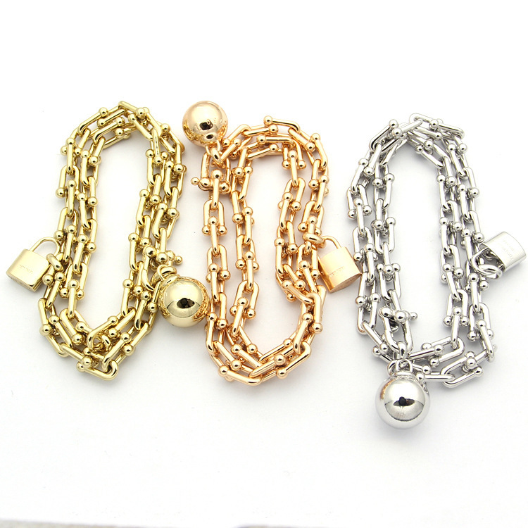 mens womens U-shaped bracelets Chain Designer Jewelry ball hand layer lock Bracelet as Wedding Christmas Gift
mens womens U-shaped bracelets Chain Designer Jewelry ball hand layer lock Bracelet as Wedding Christmas Gift